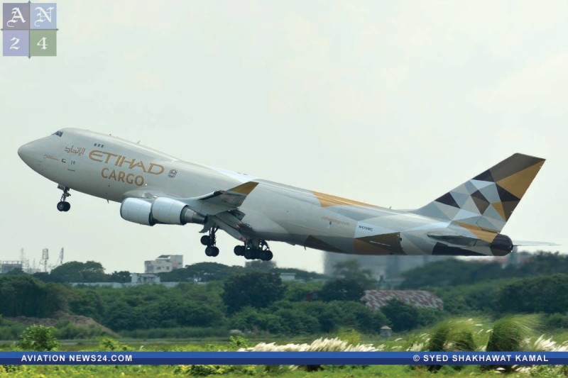 A Boeing 747-47U(F) of Etihad Cargo was seen departing via runway 14 earlier today on 15 September 2015
