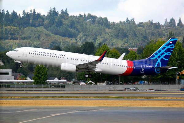 Sriwijaya Air takes delivery of the first two Boeing 737-900 ER airplanes