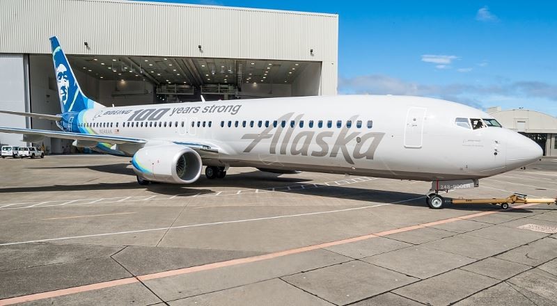 Alaska Airlines unveils Boeing 737 with 100th-anniversary livery